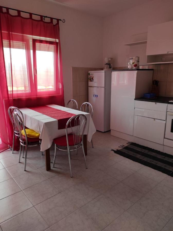 Apartments Pasta Poljica  エクステリア 写真